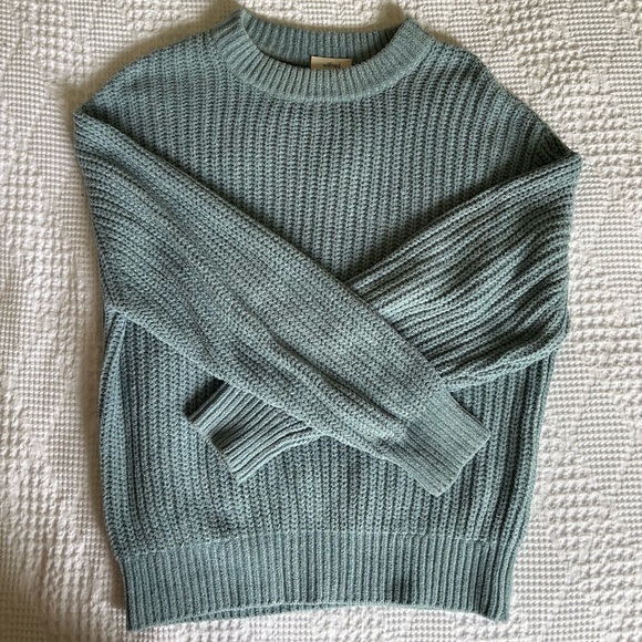 Aritzia blue chenille sweater - Picture 4 of 4
